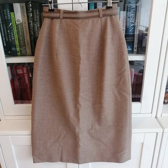 Vintage Newport Pure Virgin Wool Camel Tan Midi Skirt with Belt and Pockets XS - Picture 5 of 16
